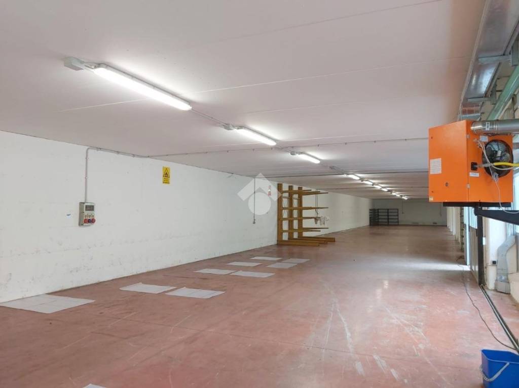 locale commerciale in vendita a Sarezzo