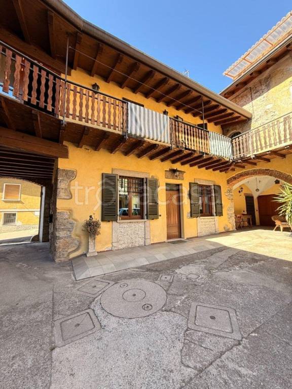 casa indipendente in vendita a Sarezzo