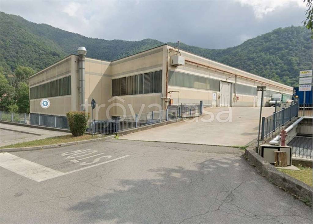 negozio in vendita a Sarezzo in zona Noboli