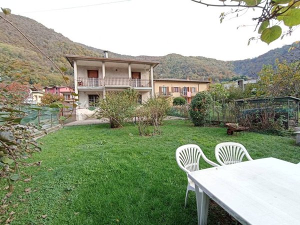 casa indipendente in vendita a Sarezzo in zona Zanano