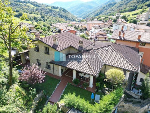 casa indipendente in vendita a Sarezzo