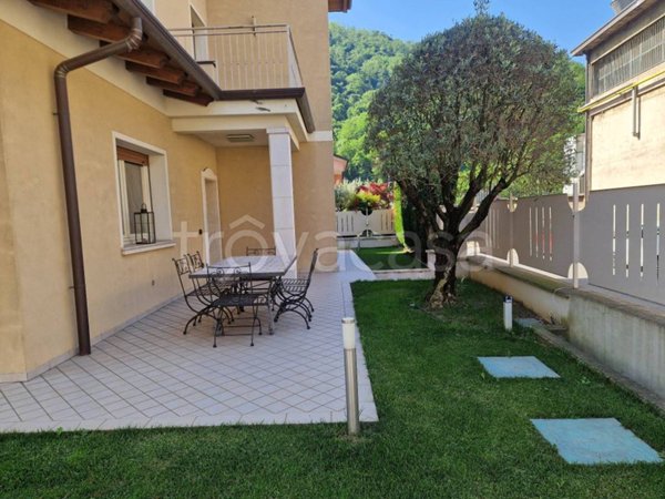 casa indipendente in vendita a Sarezzo