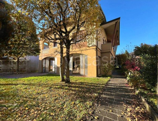 casa indipendente in vendita a Sarezzo