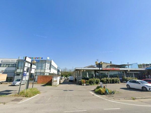 locale commerciale in vendita a Sarezzo