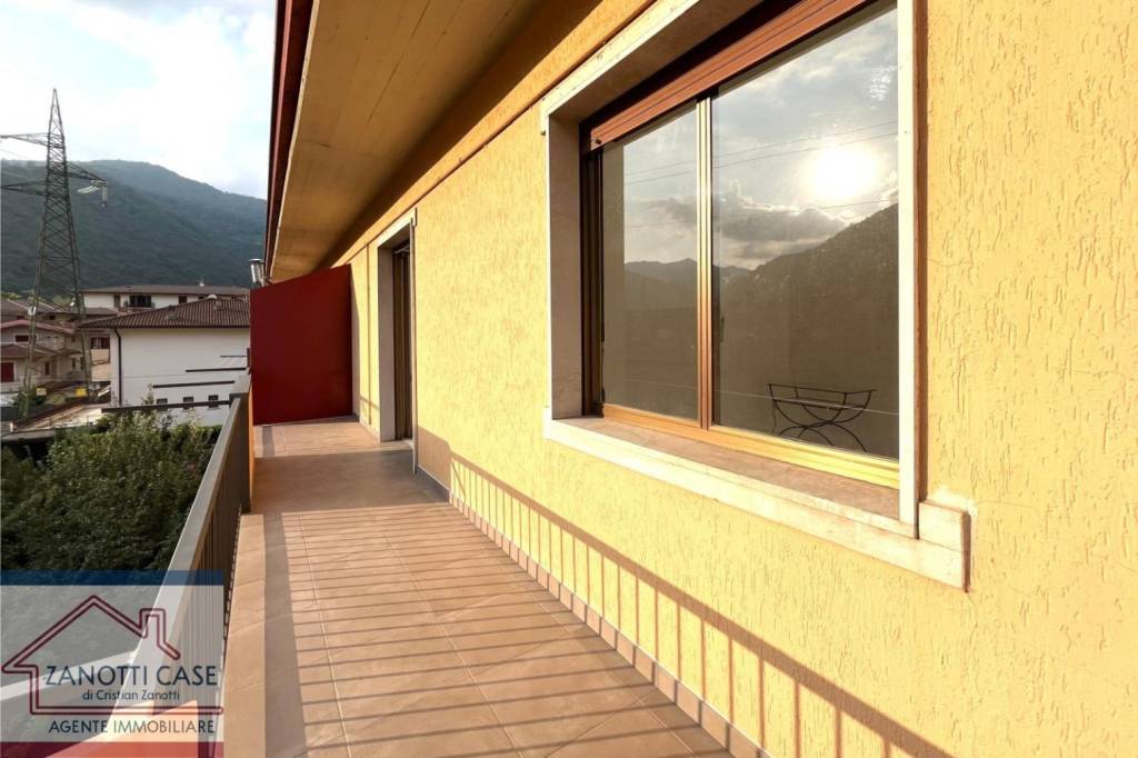 appartamento in vendita a Sarezzo in zona Zanano
