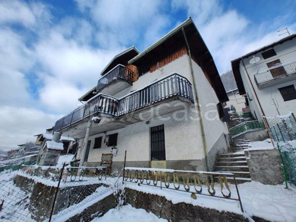 casa indipendente in vendita a Saviore dell'Adamello in zona Valle