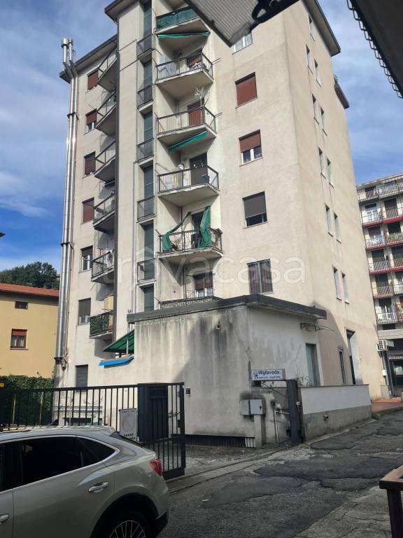 appartamento in vendita a Saviore dell'Adamello in zona Ponte