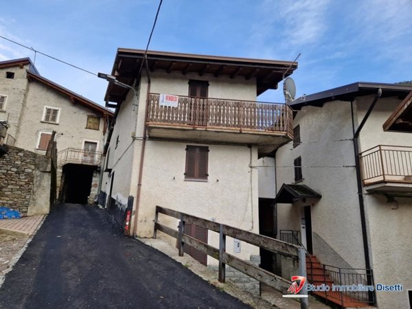 casa semindipendente in vendita a Saviore dell'Adamello