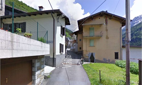 casa indipendente in vendita a Saviore dell'Adamello in zona Valle