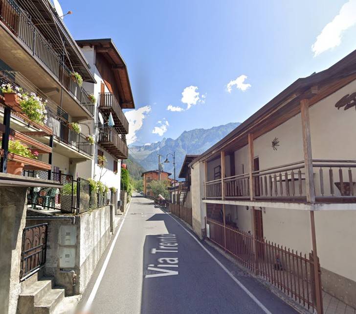 appartamento in vendita a Saviore dell'Adamello in zona Valle
