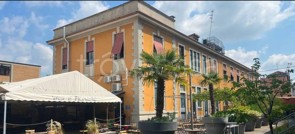 ufficio in vendita a Saviore dell'Adamello in zona Ponte