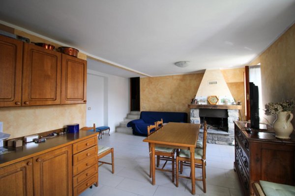 casa indipendente in vendita a Saviore dell'Adamello in zona Valle