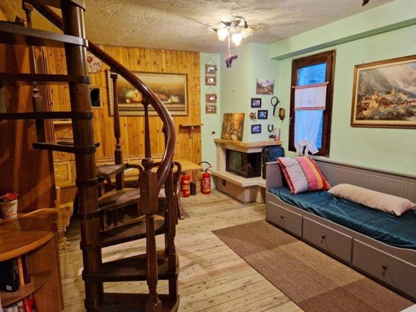 casa indipendente in vendita a Saviore dell'Adamello in zona Valle
