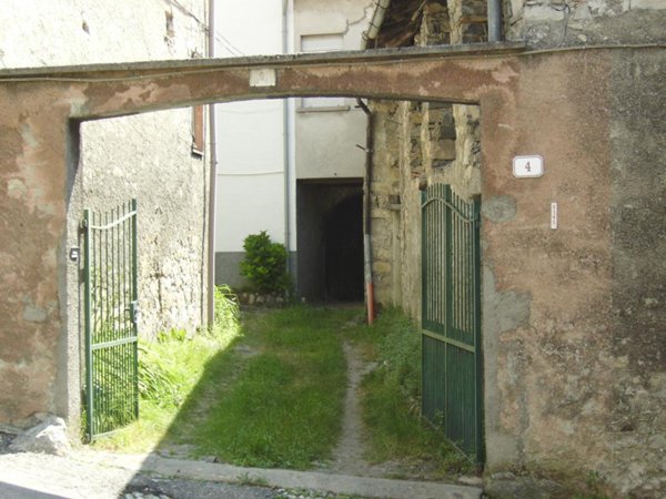 appartamento in vendita a Saviore dell'Adamello in zona Valle