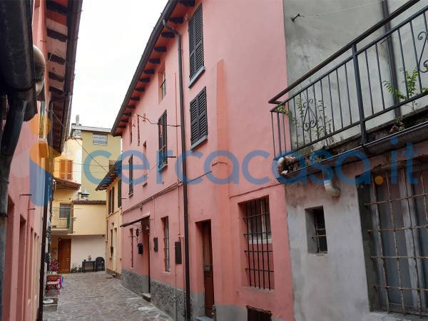 casa indipendente in vendita a Saviore dell'Adamello in zona Ponte
