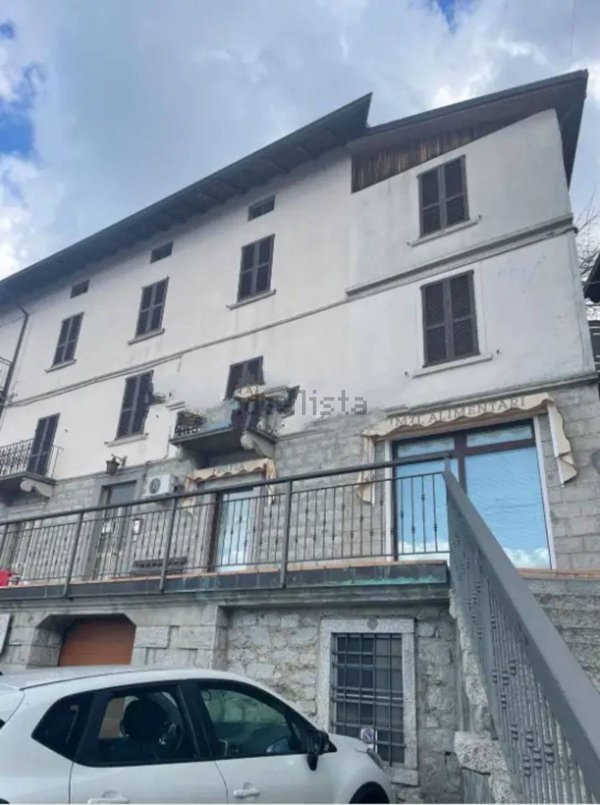 appartamento in vendita a Saviore dell'Adamello in zona Valle