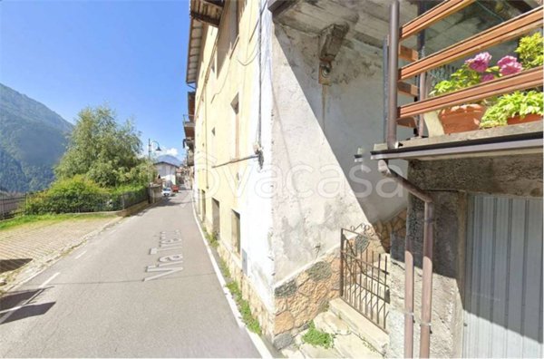appartamento in vendita a Saviore dell'Adamello in zona Valle
