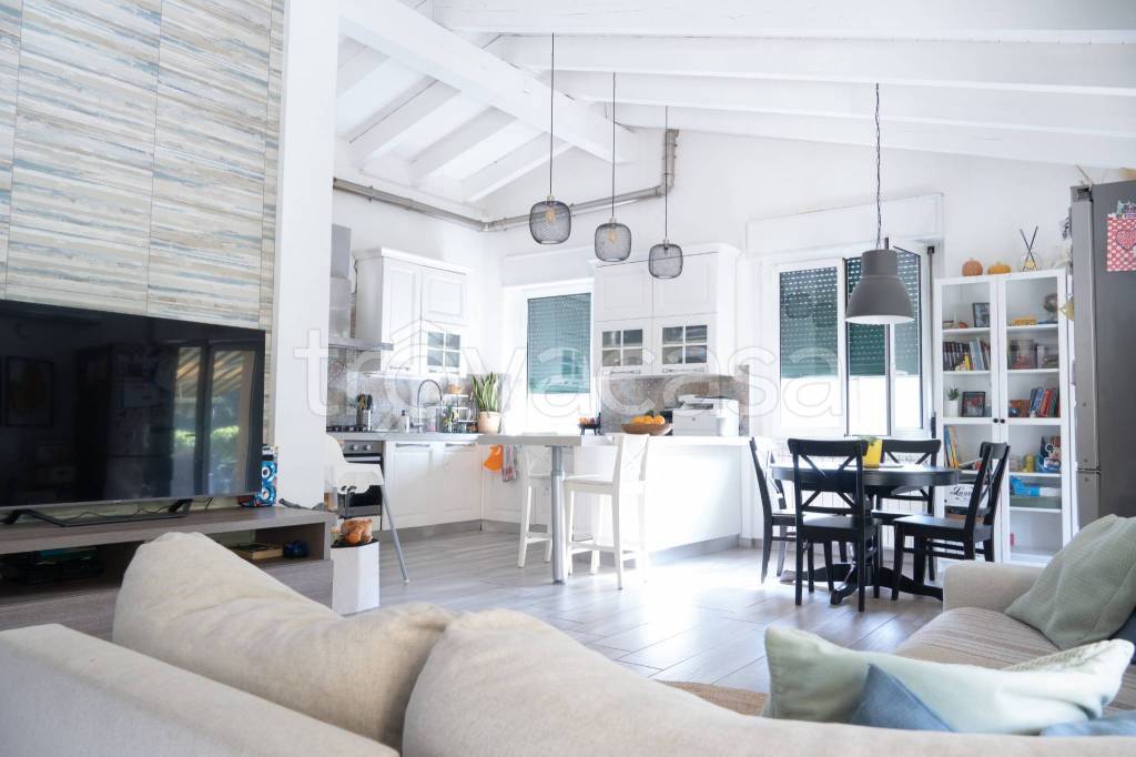 appartamento in vendita a Saviore dell'Adamello in zona Ponte