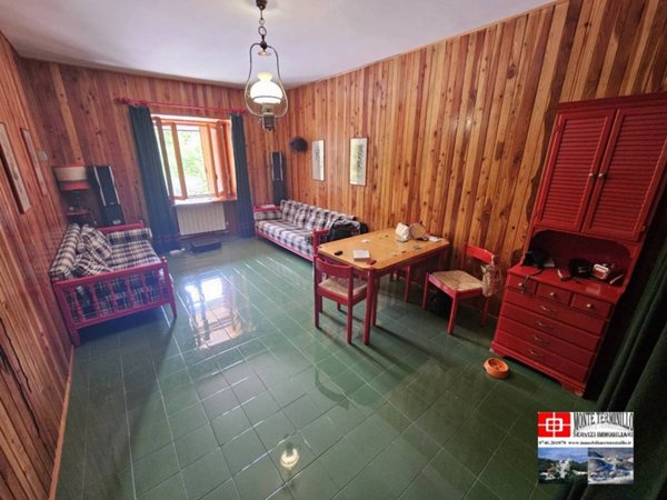 appartamento in vendita a Saviore dell'Adamello in zona Valle