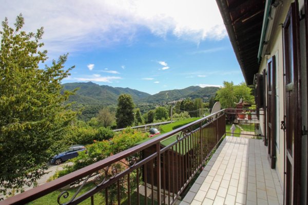 appartamento in vendita a Saviore dell'Adamello in zona Valle