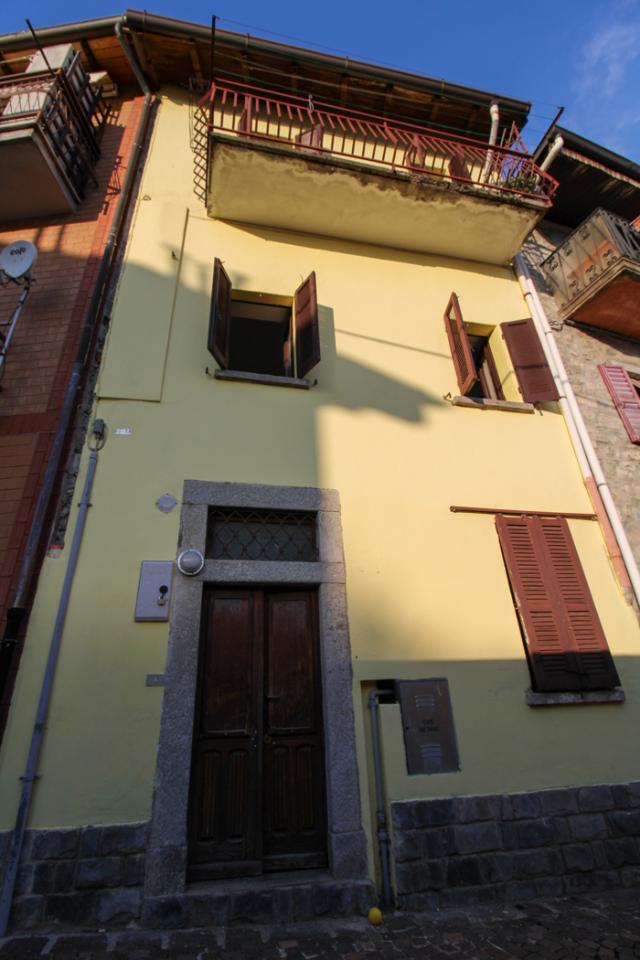 casa indipendente in vendita a Saviore dell'Adamello in zona Valle