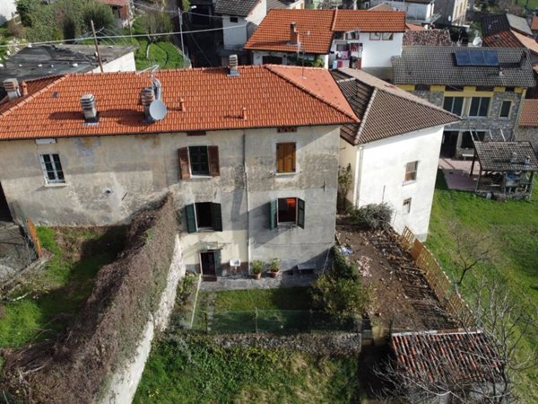 casa indipendente in vendita a Saviore dell'Adamello in zona Valle