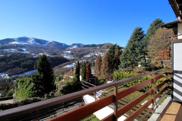 appartamento in vendita a Saviore dell'Adamello in zona Valle