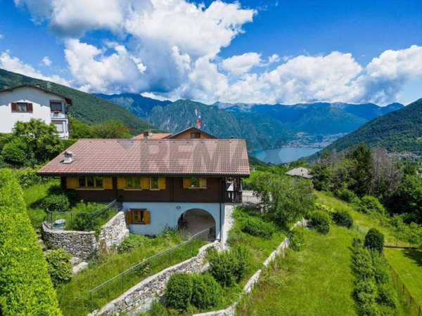 casa indipendente in vendita a Saviore dell'Adamello in zona Valle