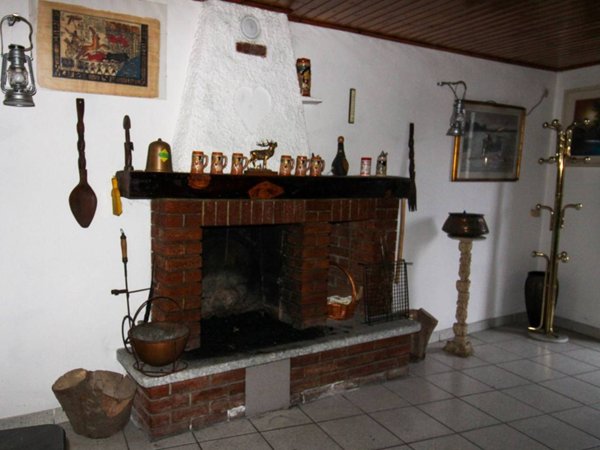 appartamento in vendita a Saviore dell'Adamello in zona Valle