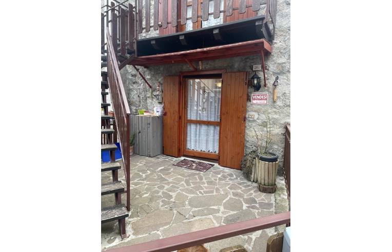 appartamento in vendita a Saviore dell'Adamello in zona Ponte