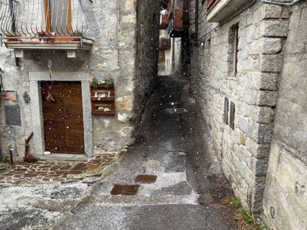 appartamento in vendita a Saviore dell'Adamello
