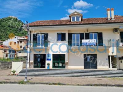 appartamento in vendita a Saviore dell'Adamello in zona Valle