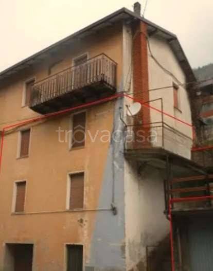 appartamento in vendita a Saviore dell'Adamello in zona Valle