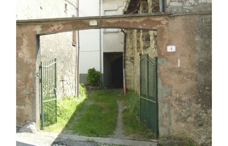 appartamento in vendita a Saviore dell'Adamello in zona Valle