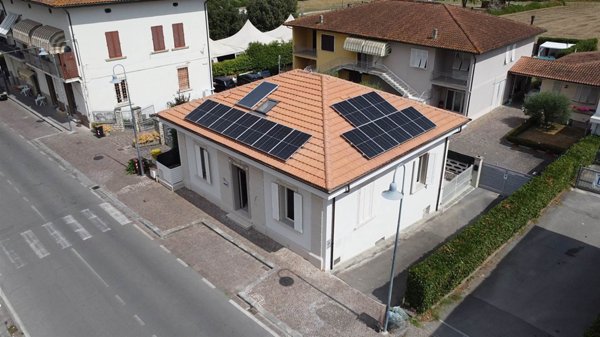 casa indipendente in vendita a Saviore dell'Adamello in zona Ponte