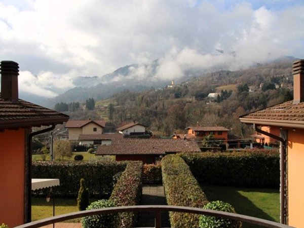 appartamento in vendita a Saviore dell'Adamello in zona Valle