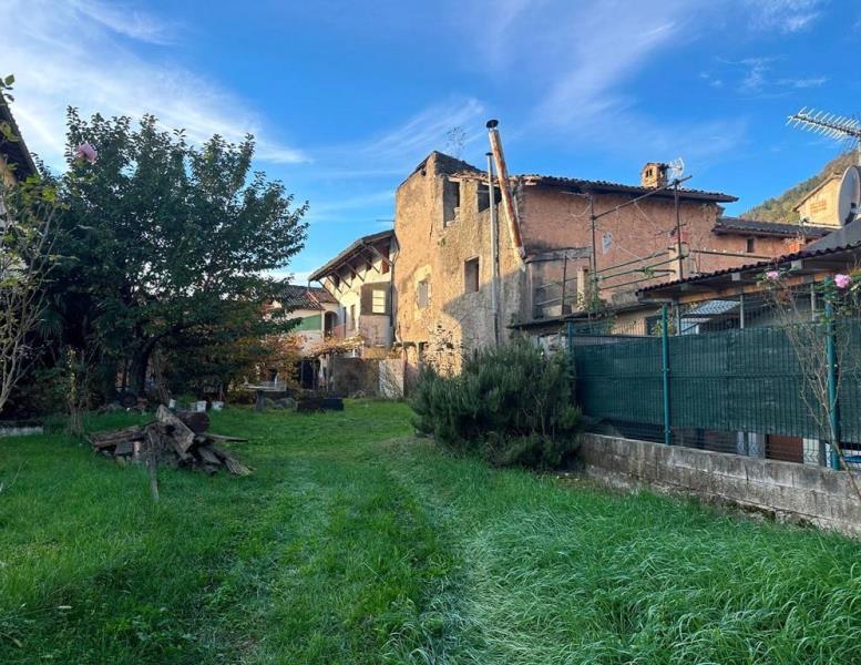 casa indipendente in vendita a Saviore dell'Adamello