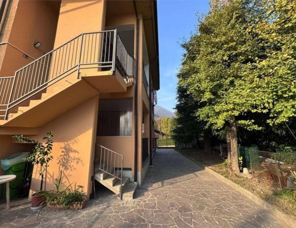 appartamento in vendita a Saviore dell'Adamello in zona Ponte