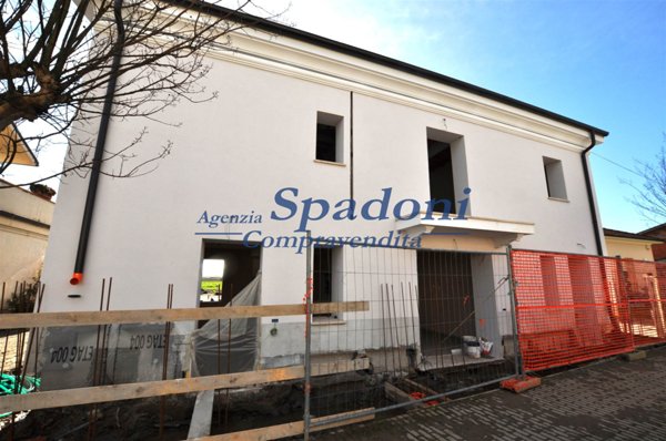 casa indipendente in vendita a Saviore dell'Adamello in zona Ponte