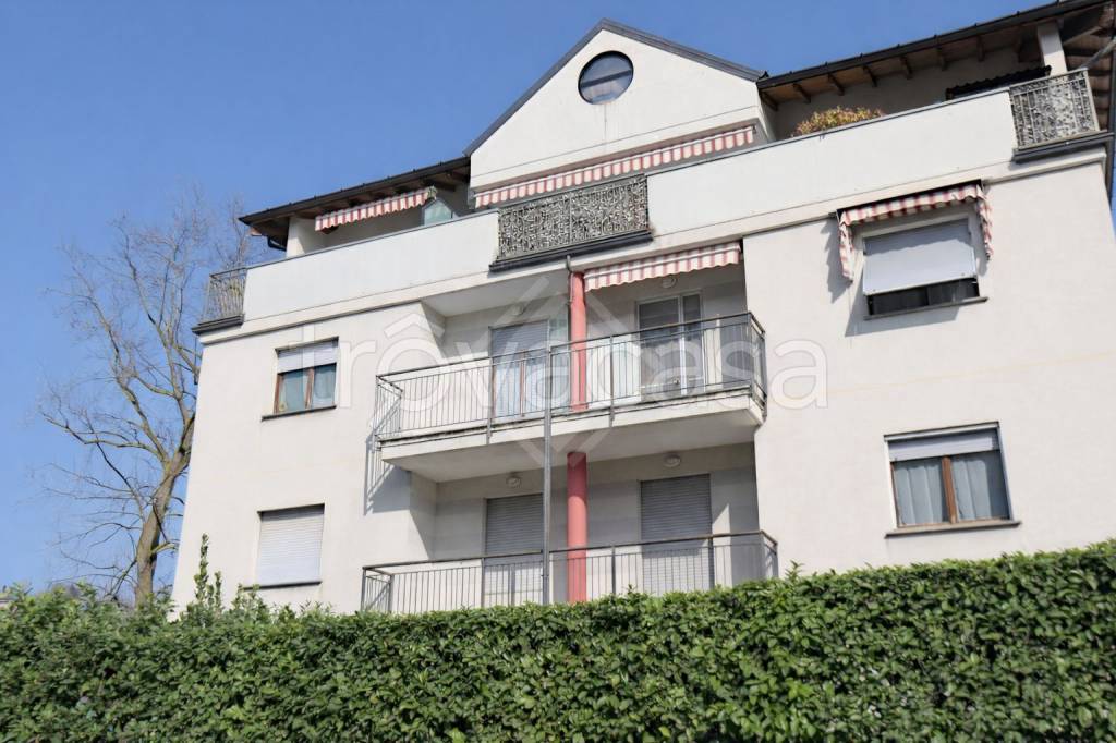 appartamento in vendita a Saviore dell'Adamello in zona Valle