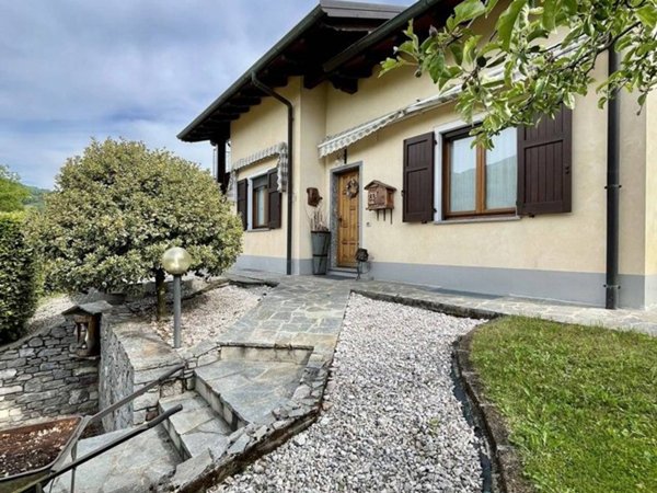 casa indipendente in vendita a Saviore dell'Adamello