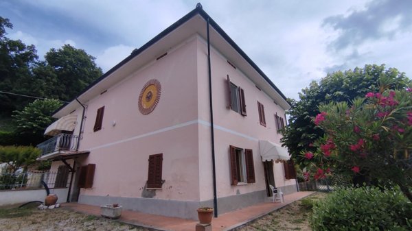 casa indipendente in vendita a Saviore dell'Adamello in zona Ponte