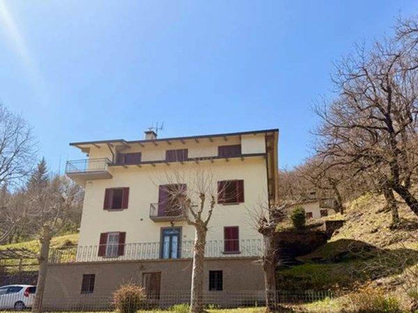 appartamento in vendita a Saviore dell'Adamello in zona Ponte