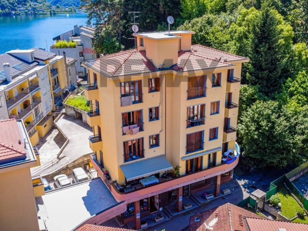 appartamento in vendita a Saviore dell'Adamello in zona Ponte