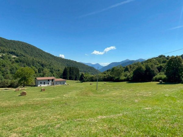 casale in vendita a Saviore dell'Adamello in zona Valle