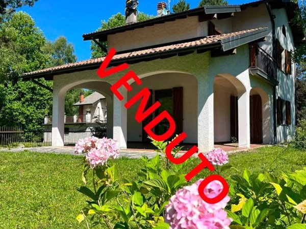 casa indipendente in vendita a Saviore dell'Adamello in zona Valle
