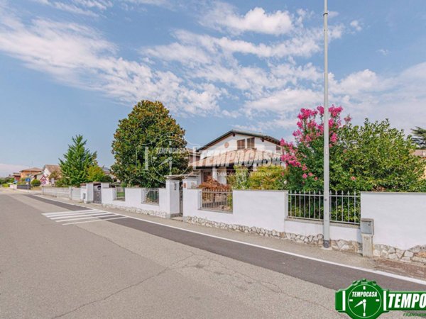 casa indipendente in vendita a Saviore dell'Adamello in zona Valle