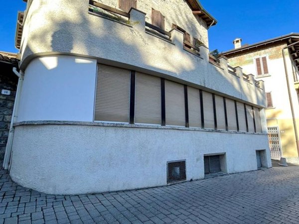 appartamento in vendita a Saviore dell'Adamello in zona Valle