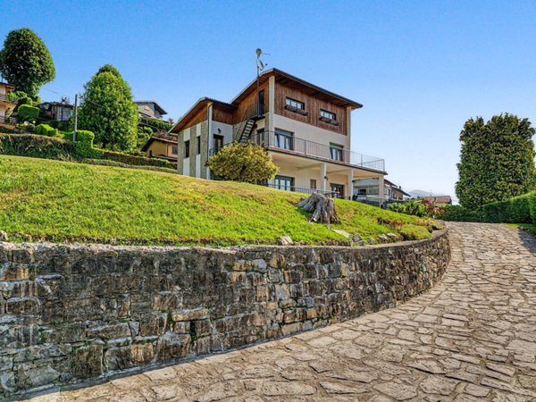 casa indipendente in vendita a Saviore dell'Adamello in zona Valle