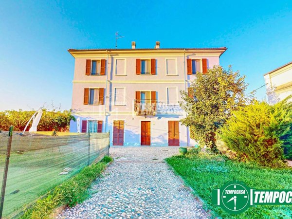 casa indipendente in vendita a Saviore dell'Adamello in zona Valle